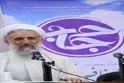 حجت الاسلام و المسلمین صدیقی در همایش حجاب و عفاف، رعایت قانون الهی را برای حفظ کرامت انسانی دانست